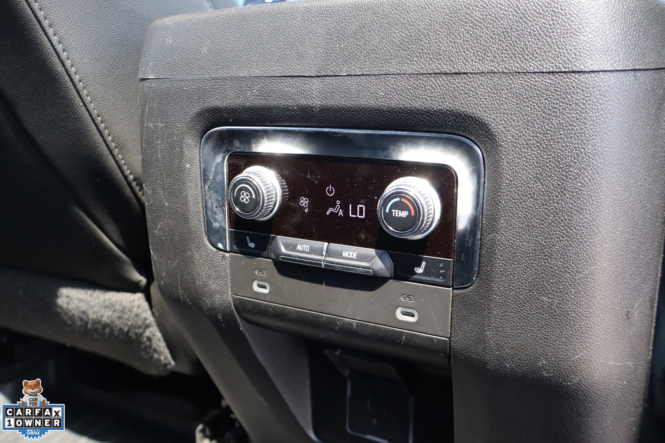 Used 2023 GMC Yukon XL AT4 AWD/4WD image 30