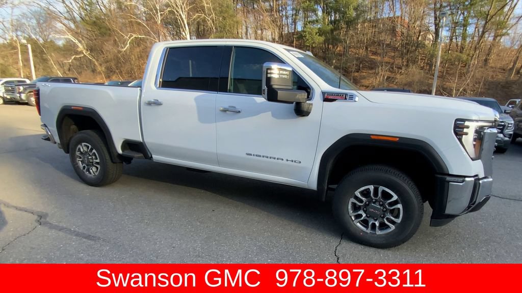 New 2026 GMC Sierra 2500 SLT AWD/4WD image 3