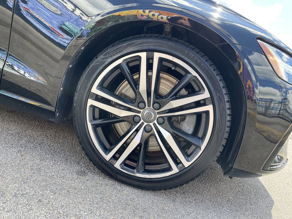 Used 2019 Volvo S60 T6 R-Design AWD/4WD image 11
