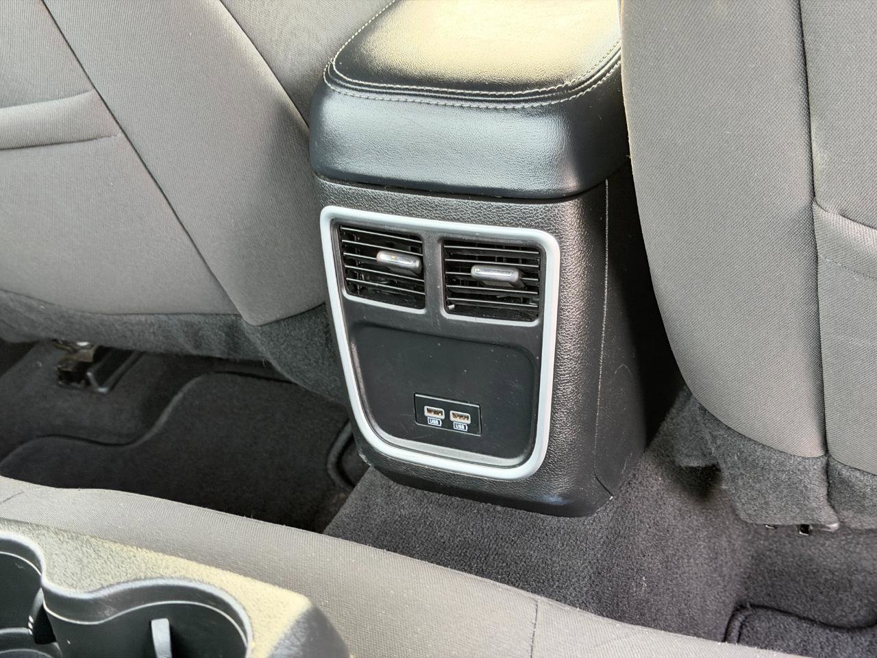 Used 2023 Dodge Charger SXT image 34