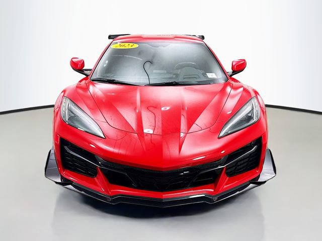 Used 2023 Chevrolet Corvette Z06 w/ Z07 Performance Package image 2