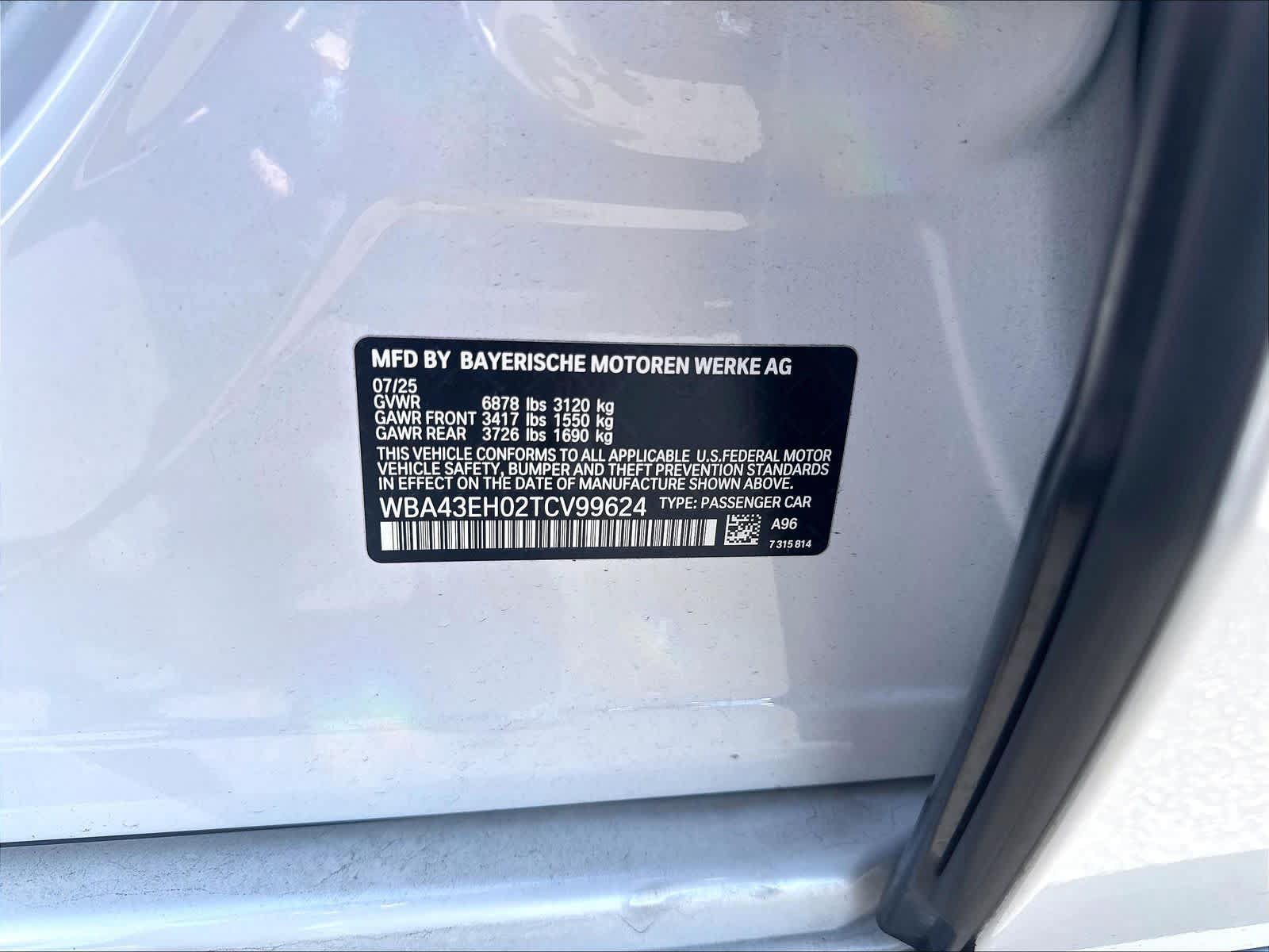 Used 2026 BMW 750e xDrive AWD/4WD image 22