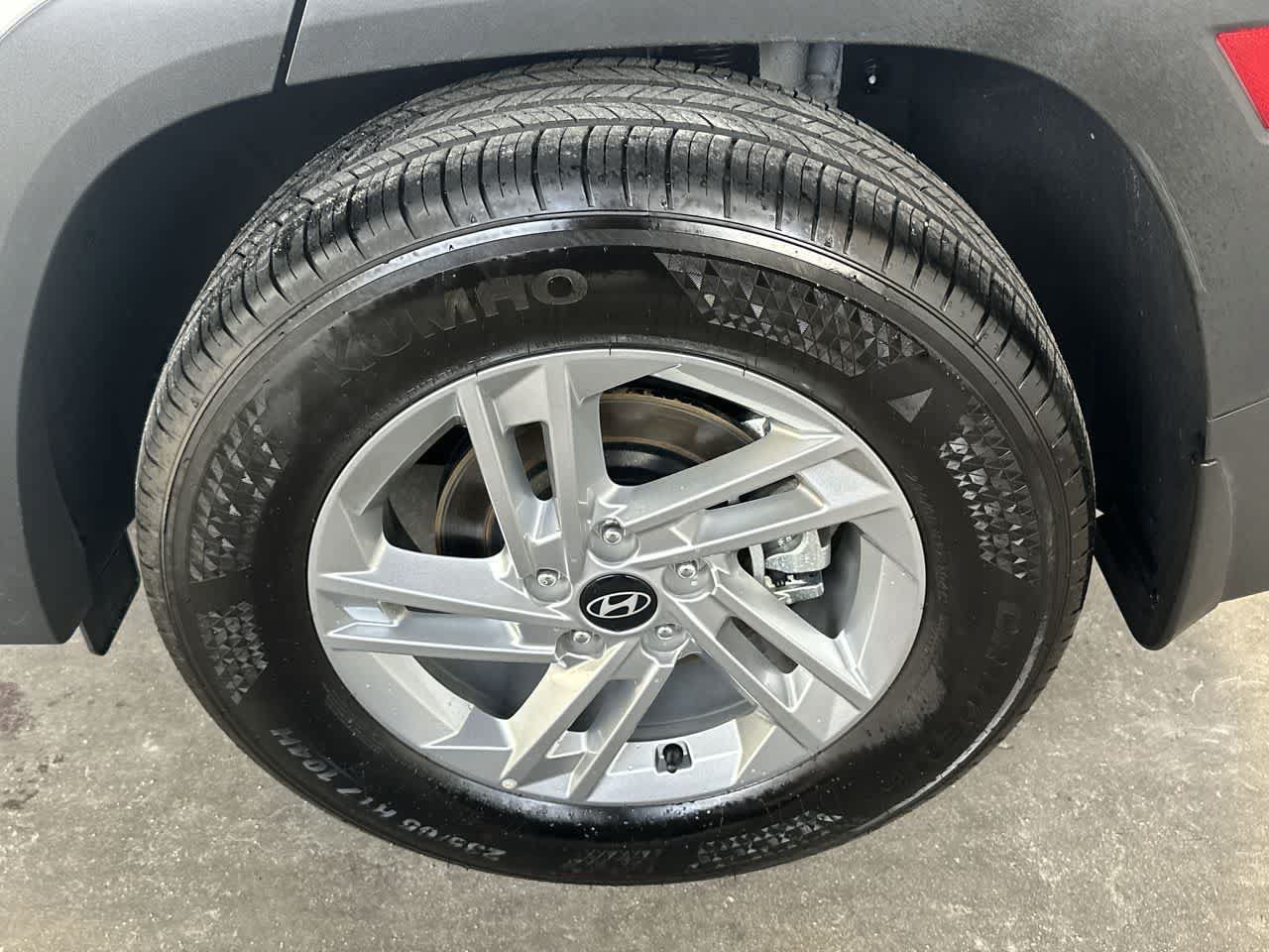 Used 2026 Hyundai Tucson SE FWD image 11