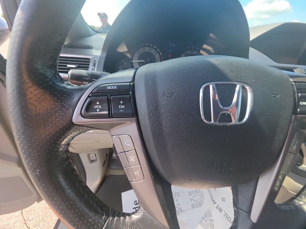 Used 2016 Honda Odyssey Touring image 18