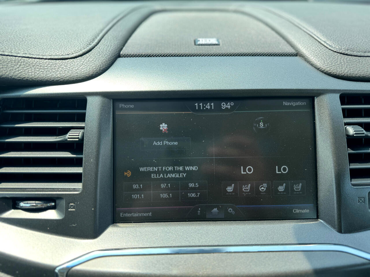 Used 2014 Lincoln MKS AWD w/ Equipment Group 101A image 33