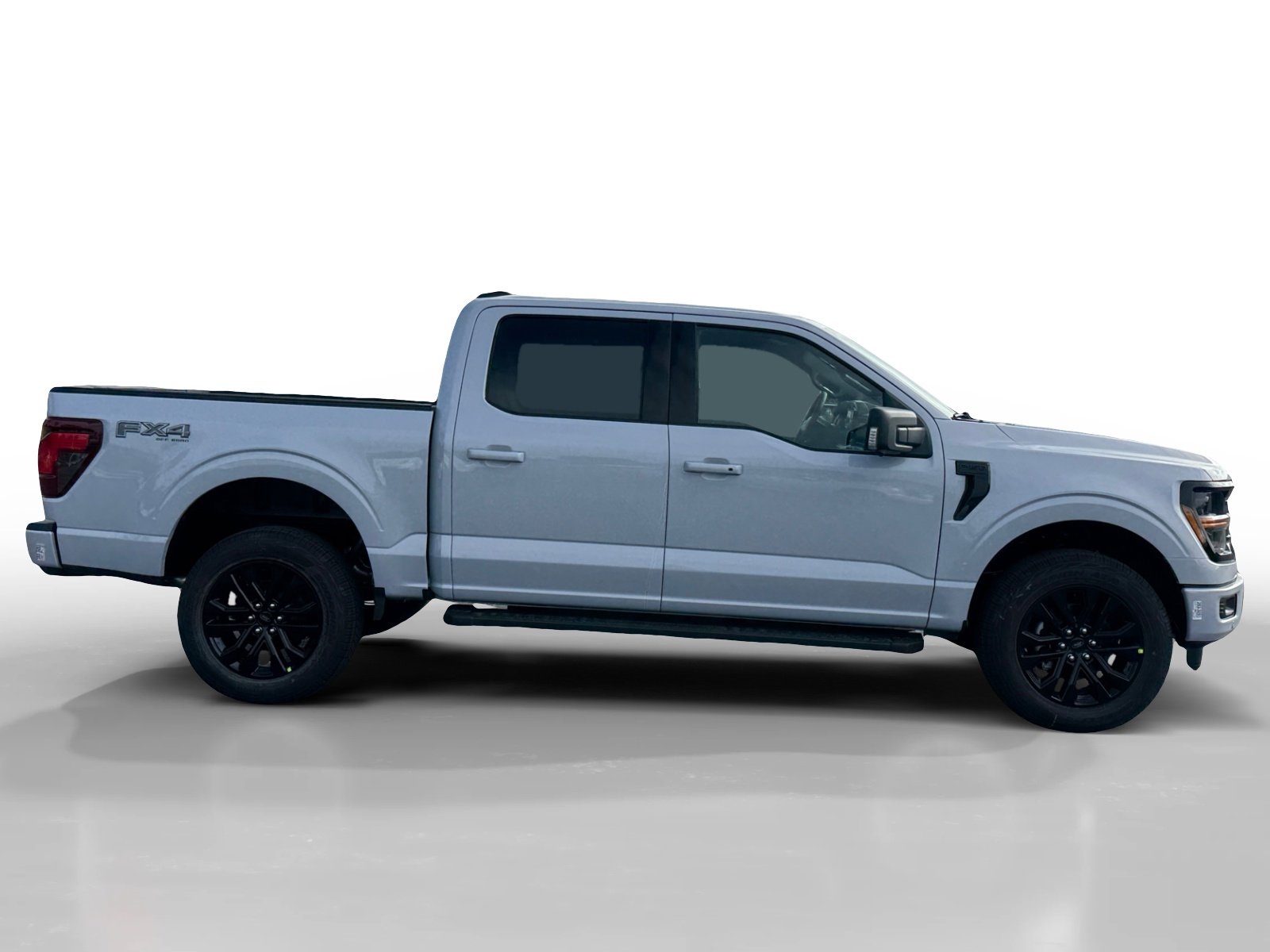 New 2025 Ford F150 XLT w/ Equipment Group 303A High image 6