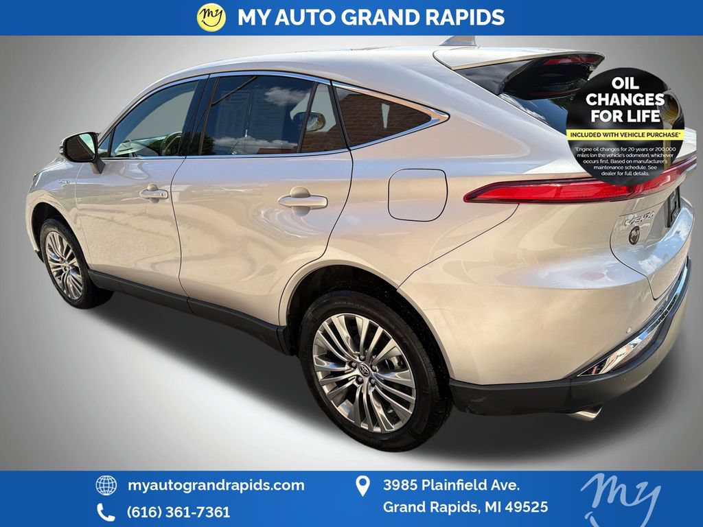 Used 2021 Toyota Venza Limited w/ Advanced Technology Package AWD/4WD image 5