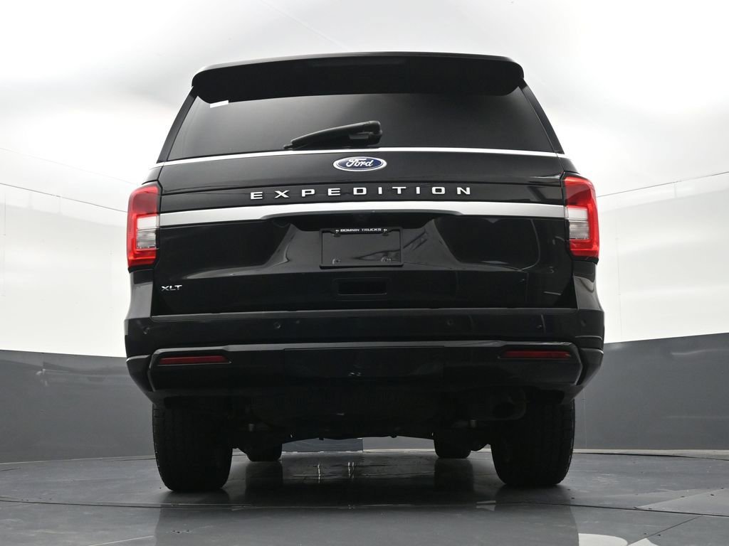 Used 2022 Ford Expedition XLT RWD image 26