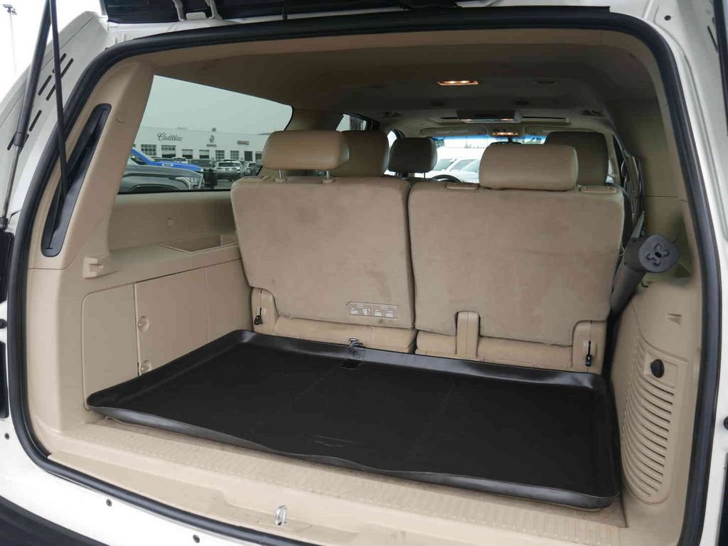 Used 2011 Chevrolet Suburban LTZ AWD/4WD image 8