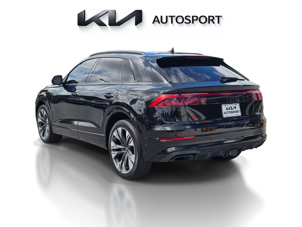 Used 2025 Audi Q8 Prestige AWD/4WD image 10