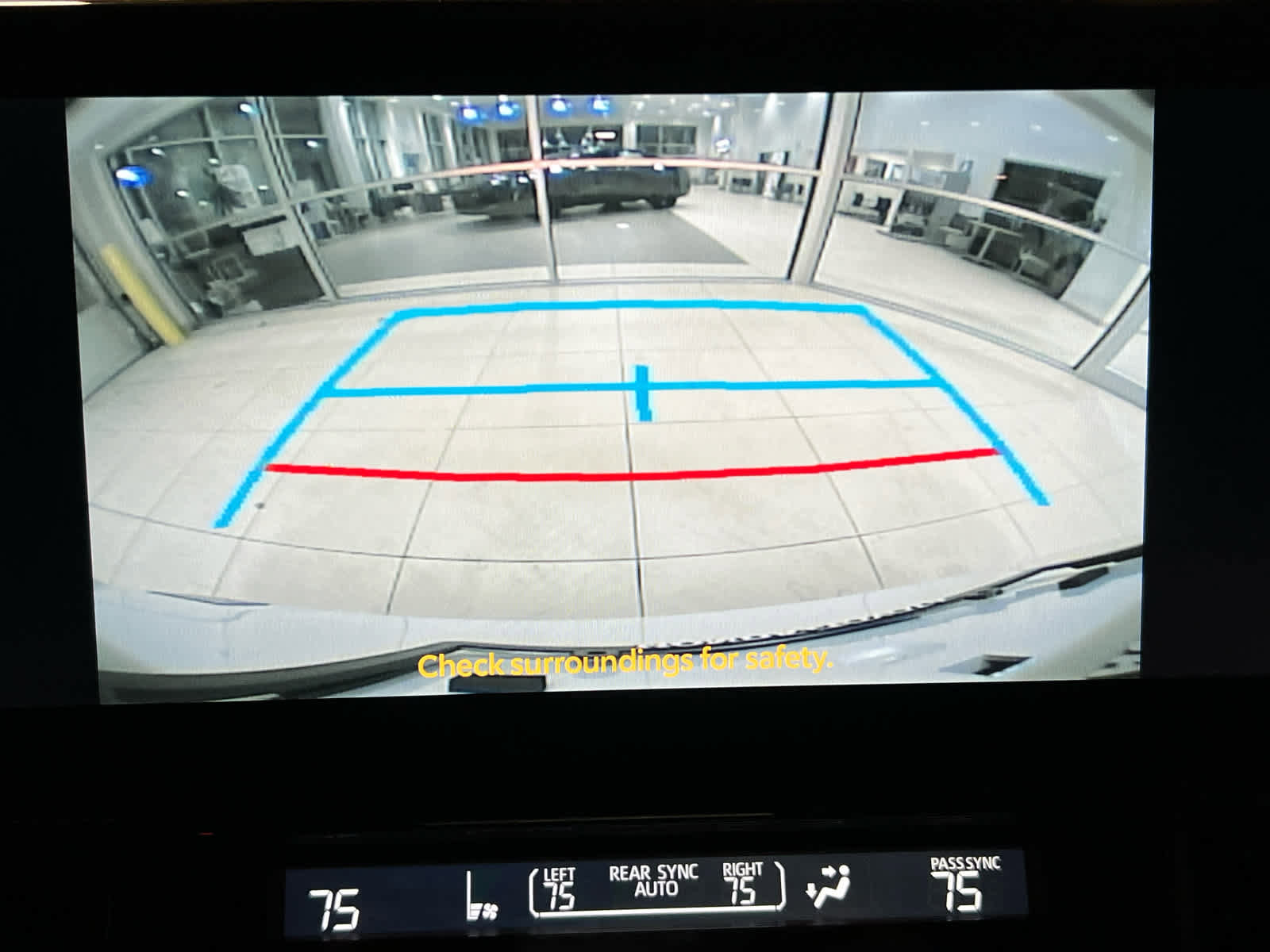 New 2026 Toyota Sienna XLE image 25