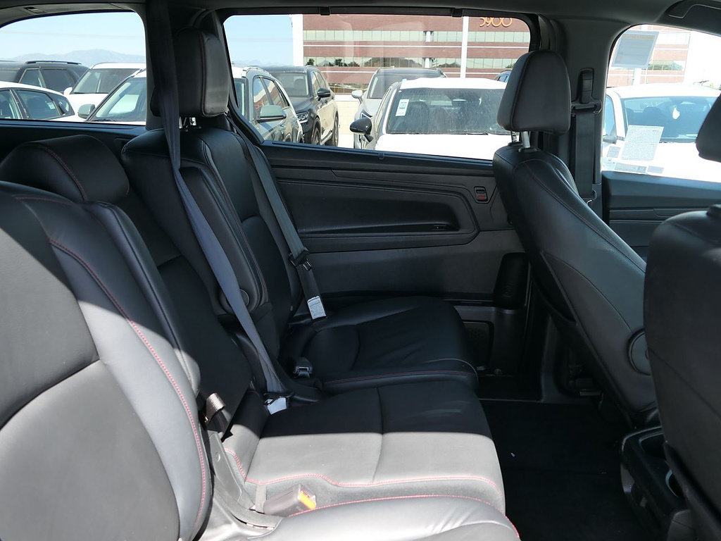 Used 2023 Honda Odyssey Sport image 23