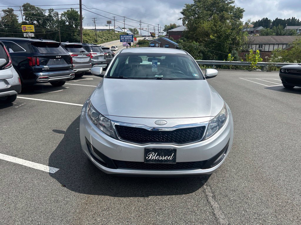 Used 2013 Kia Optima LX FWD image 2