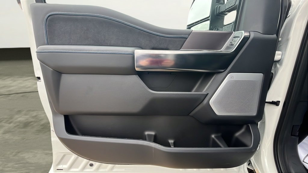New 2026 Ford F250 Platinum AWD/4WD image 16