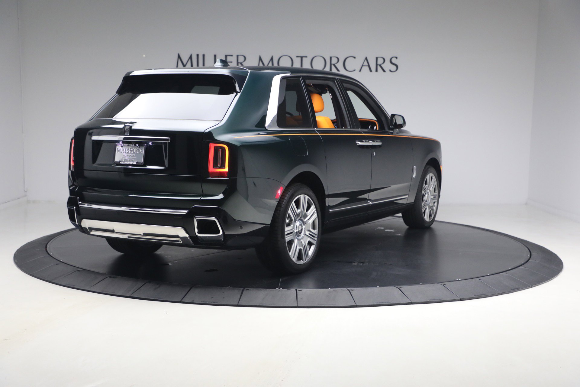 Certified 2026 Rolls-Royce Cullinan AWD/4WD image 15