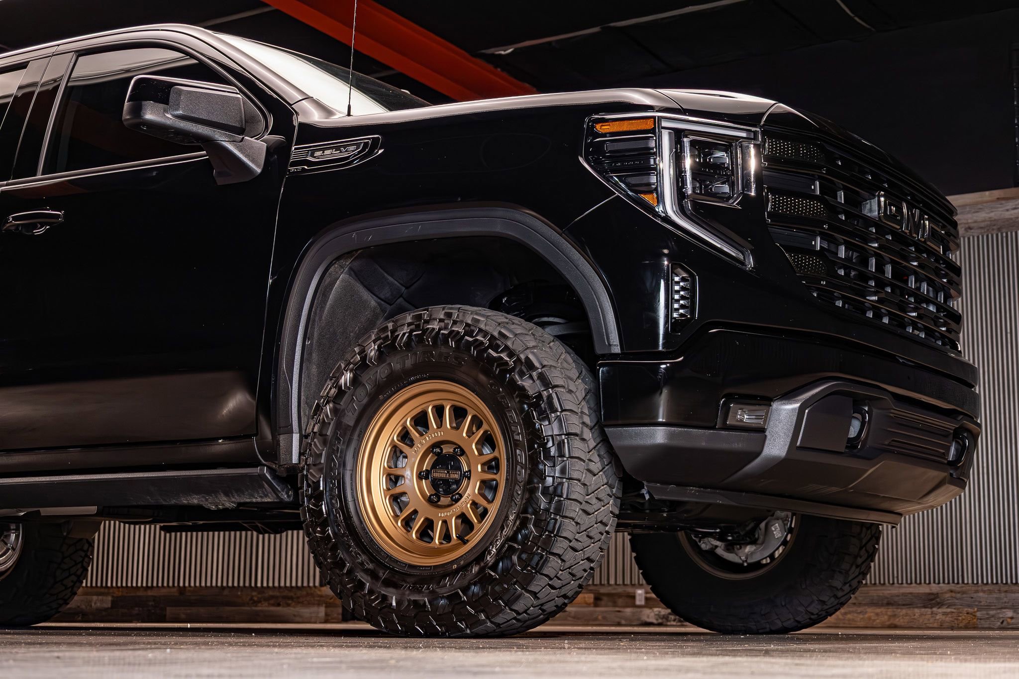 Used 2025 GMC Sierra 1500 Elevation image 11