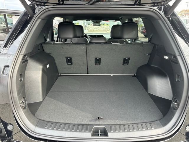New 2026 GMC Terrain AT4 w/ Convenience Package III AWD/4WD image 9