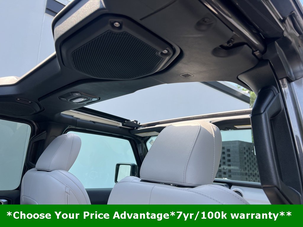 Used 2021 Jeep Wrangler Unlimited Sahara image 30