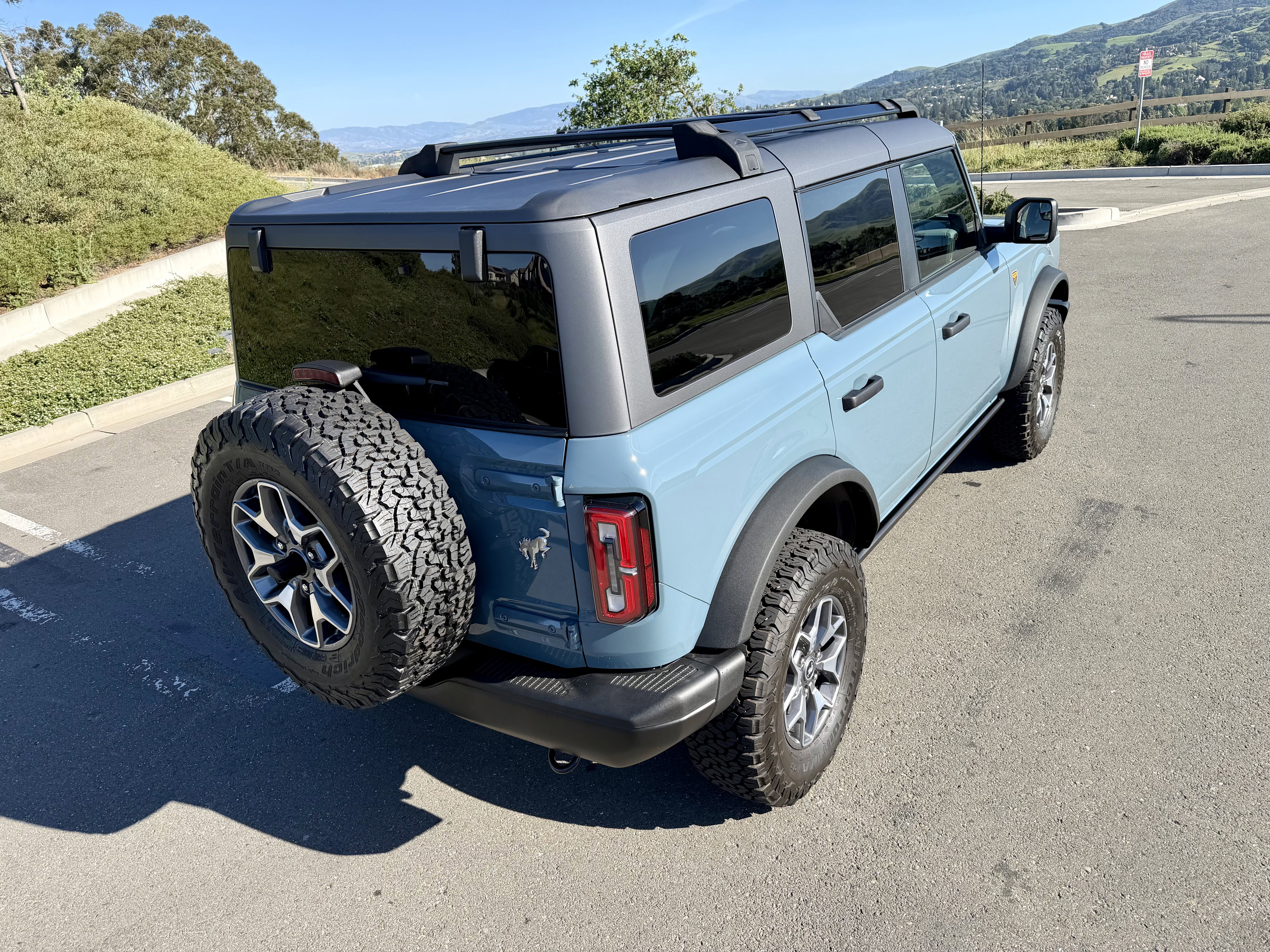 Used 2022 Ford Bronco Badlands image 13