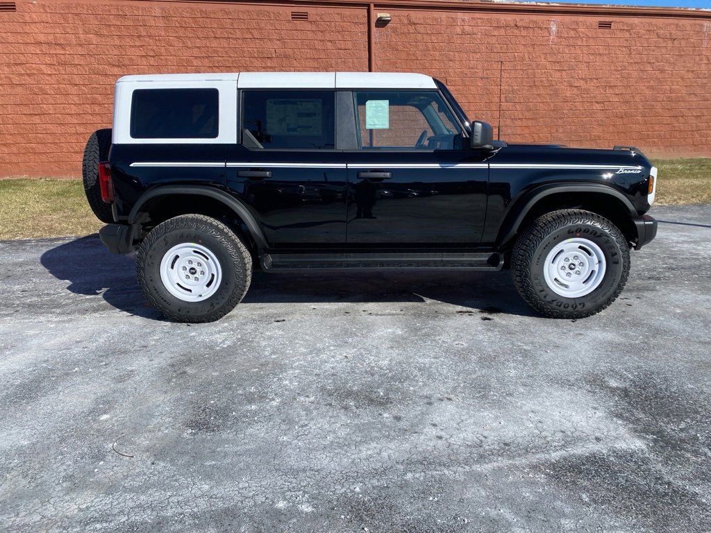 New 2025 Ford Bronco Big Bend image 8