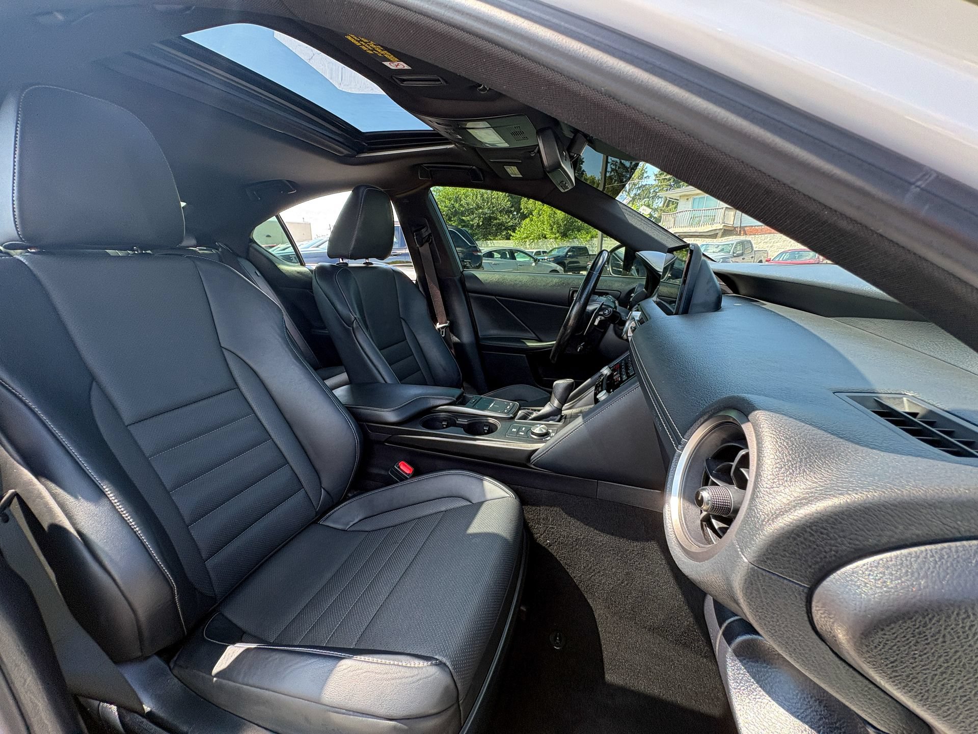Used 2021 Lexus IS 350 F Sport AWD/4WD image 27