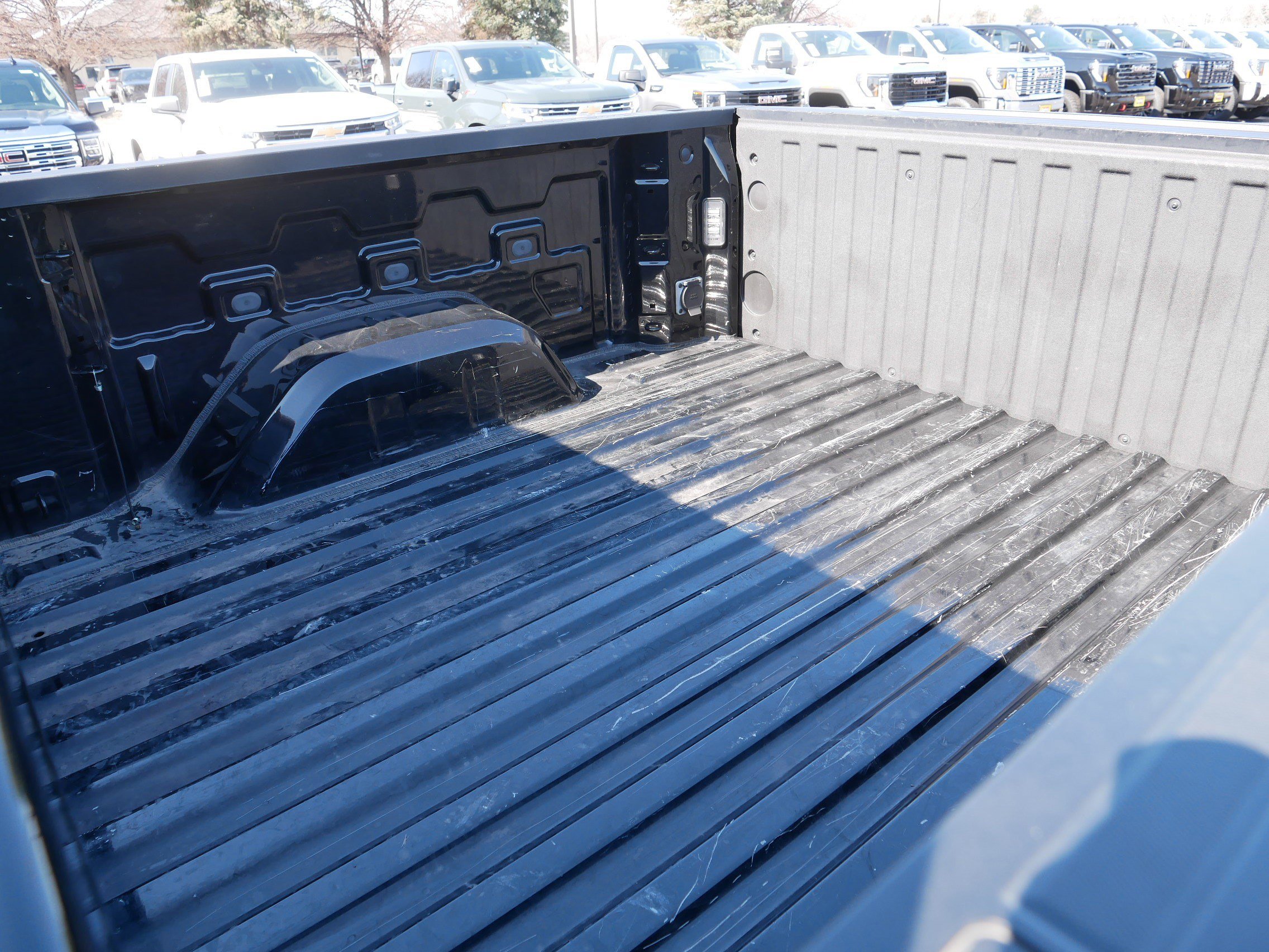 Used 2023 Chevrolet Silverado 1500 LT image 35