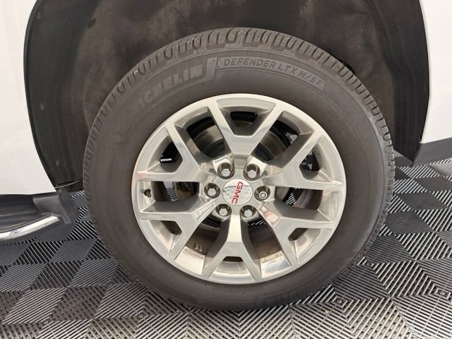 Used 2019 GMC Yukon SLT w/ Premium Edition AWD/4WD image 20
