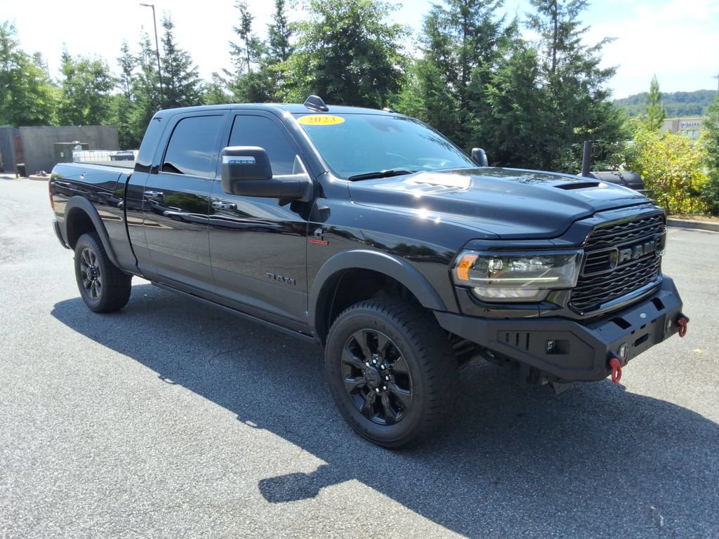 Used 2023 RAM 2500 Limited AWD/4WD image 3