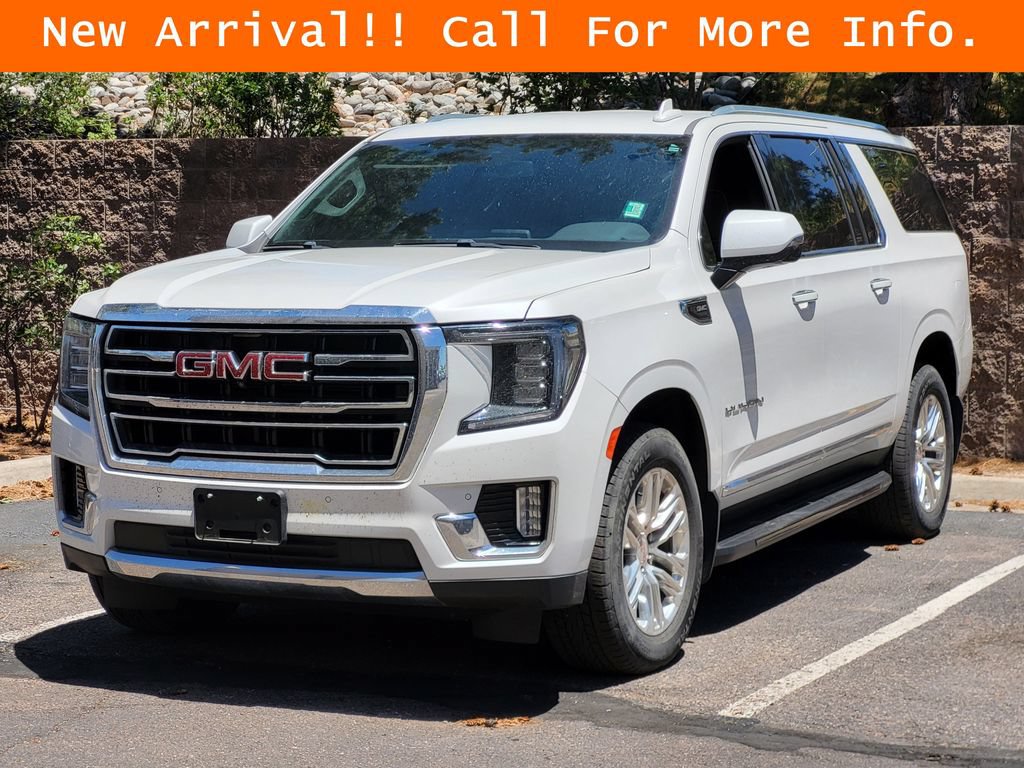 Used 2022 GMC Yukon XL SLT w/ SLT Luxury Package AWD/4WD image 4