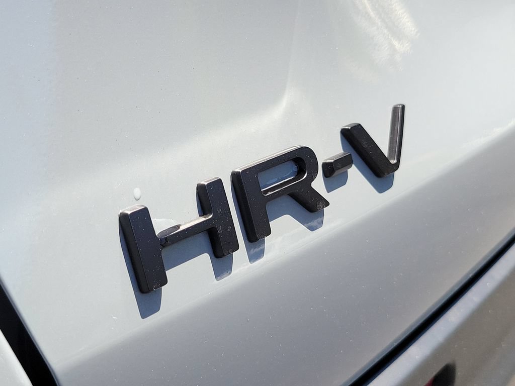 Certified 2027 Honda HR-V Sport image 8