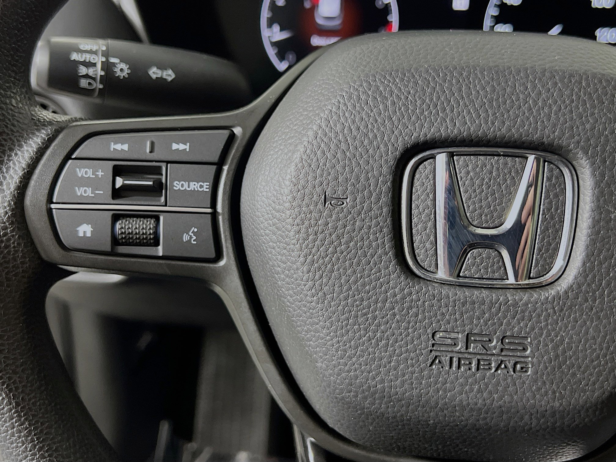 Used 2023 Honda HR-V LX image 19