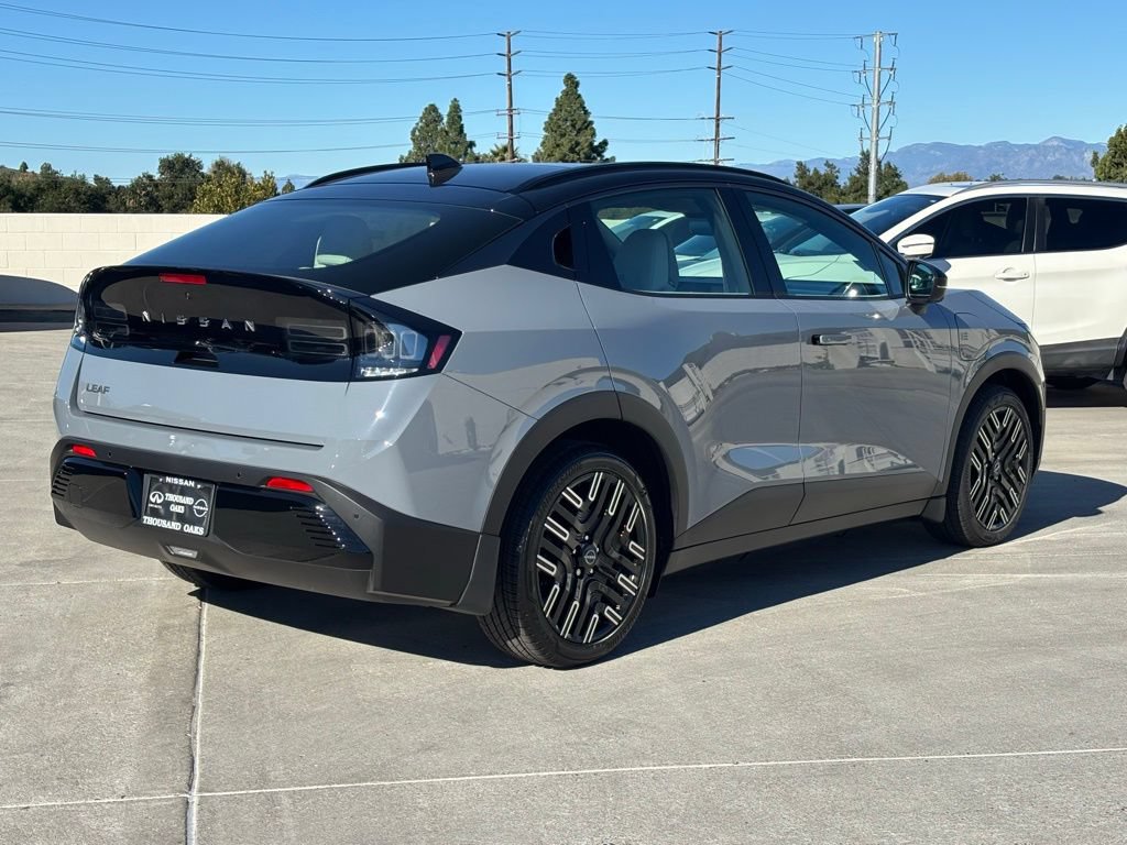 New 2026 Nissan Leaf Platinum+ w/ Illuminated Package FWD image 7