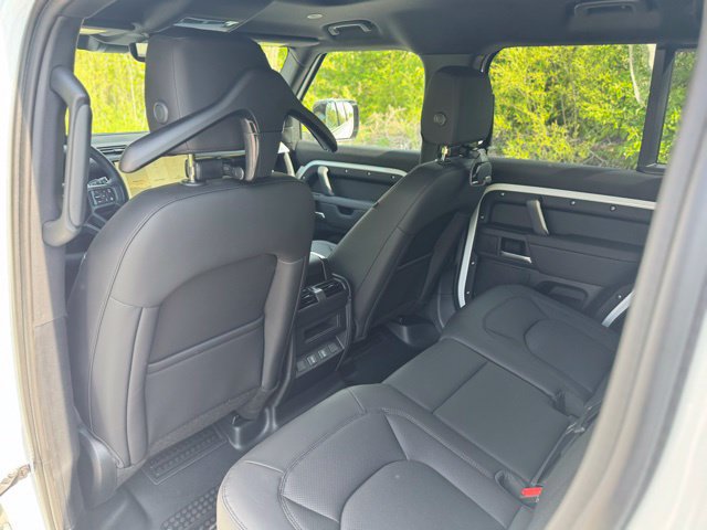 New 2026 Land Rover Defender 110 S AWD/4WD image 13