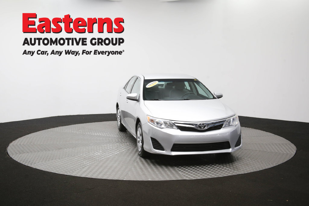 Used 2014 Toyota Camry LE FWD image 52