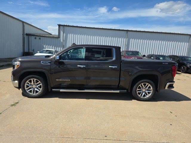 Used 2021 GMC Sierra 1500 SLT w/ SLT Premium Plus Package AWD/4WD image 5