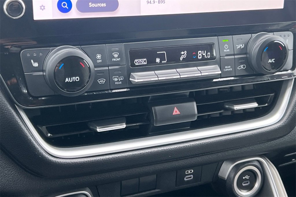 Certified 2024 Toyota Grand Highlander XLE image 23