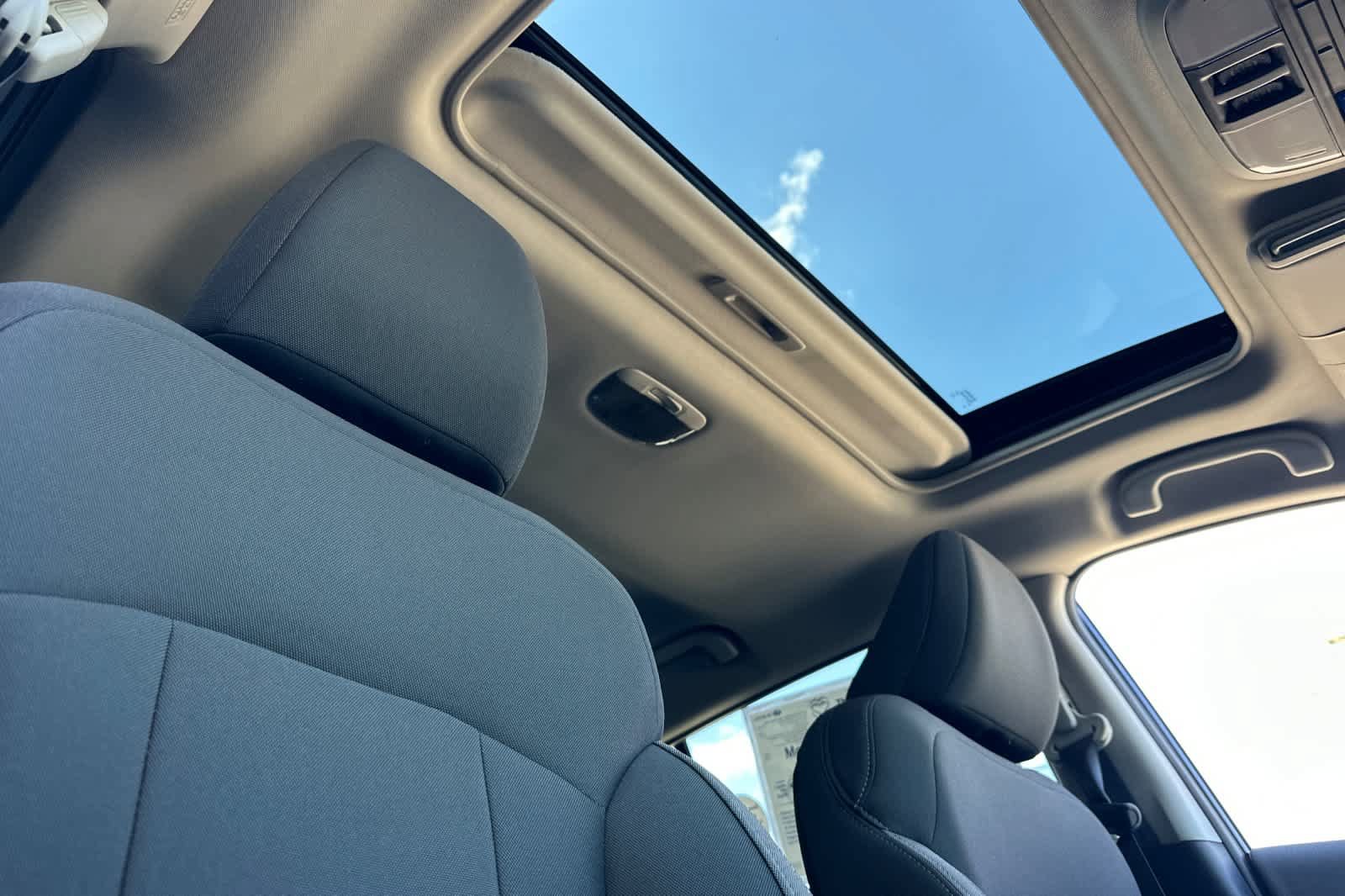 New 2026 Subaru Crosstrek 2.5i Premium AWD/4WD image 17