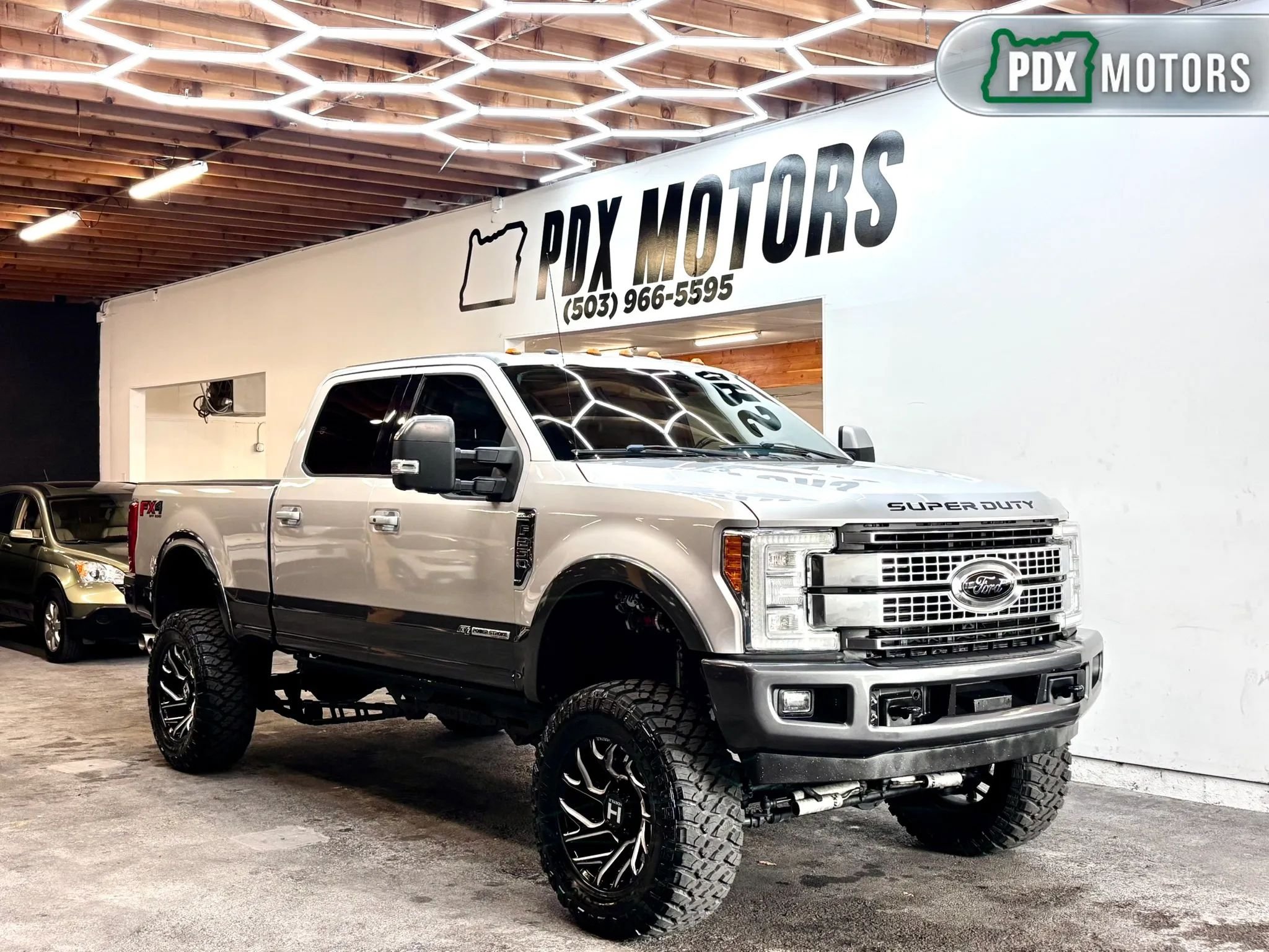 Used 2017 Ford F250 Lariat w/ Lariat Ultimate Package AWD/4WD image 1