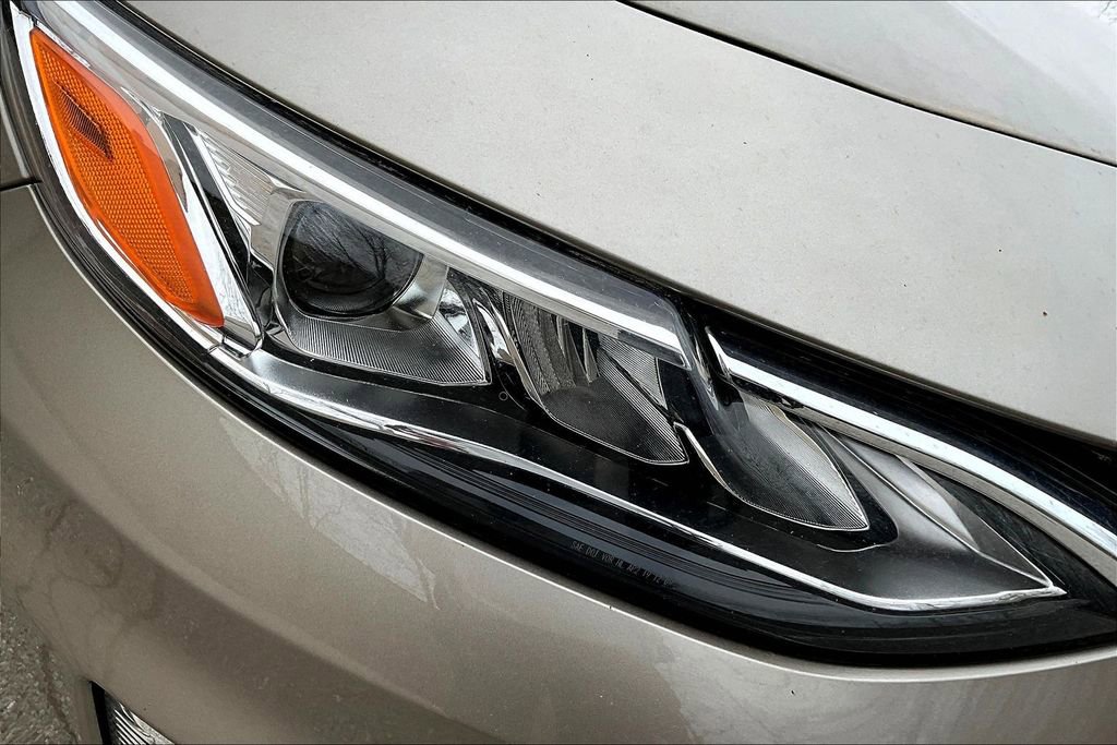 Used 2024 Chevrolet Malibu LT image 31