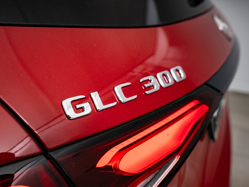 Certified 2024 Mercedes-Benz GLC 300 4MATIC image 16