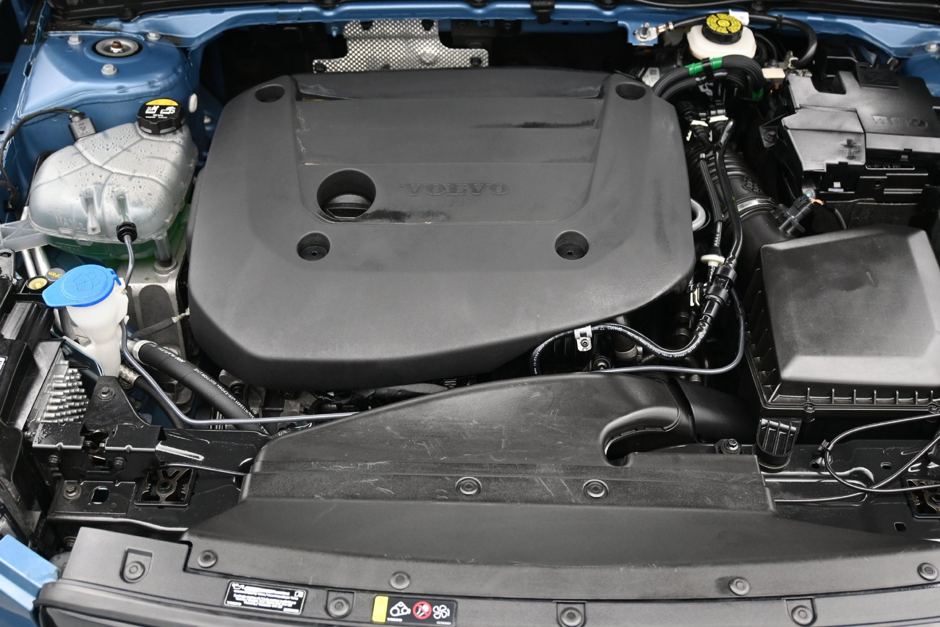 Used 2025 Volvo XC40 B5 Ultra w/ Climate Package AWD/4WD image 26