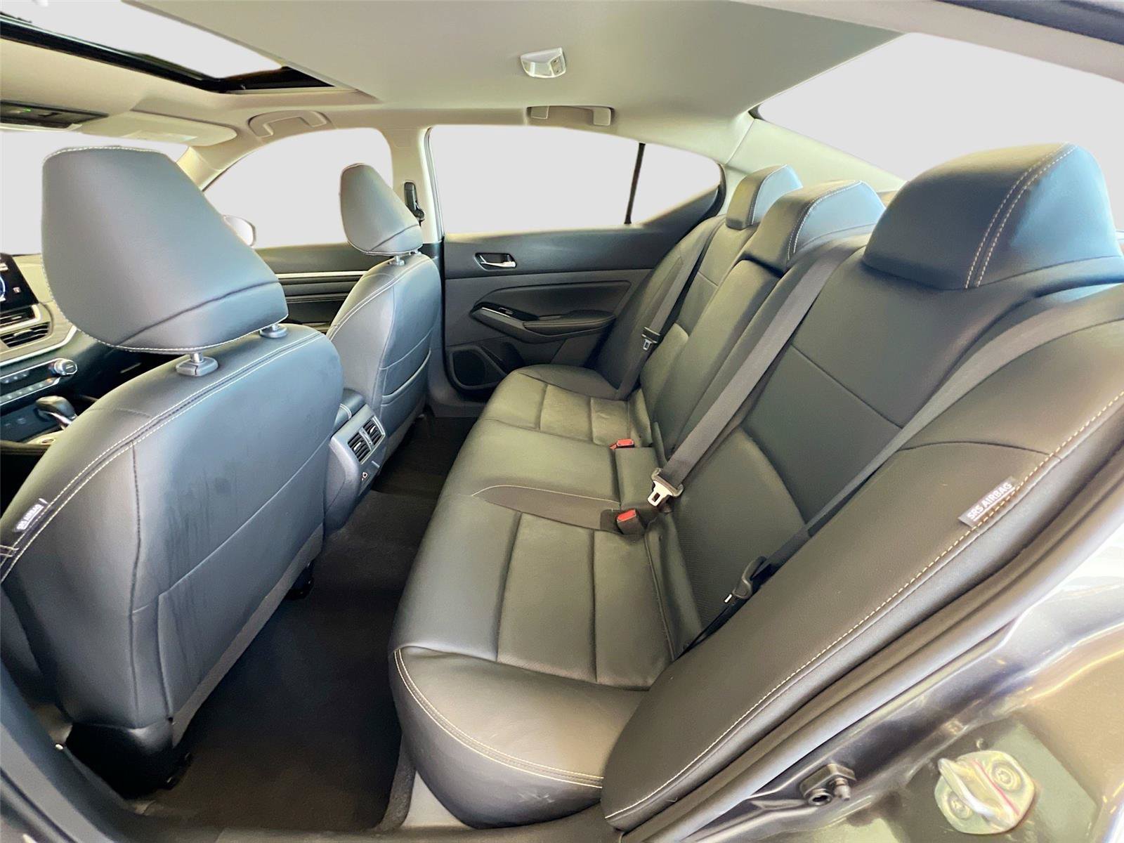 Used 2023 Nissan Altima 2.5 SL AWD/4WD image 23