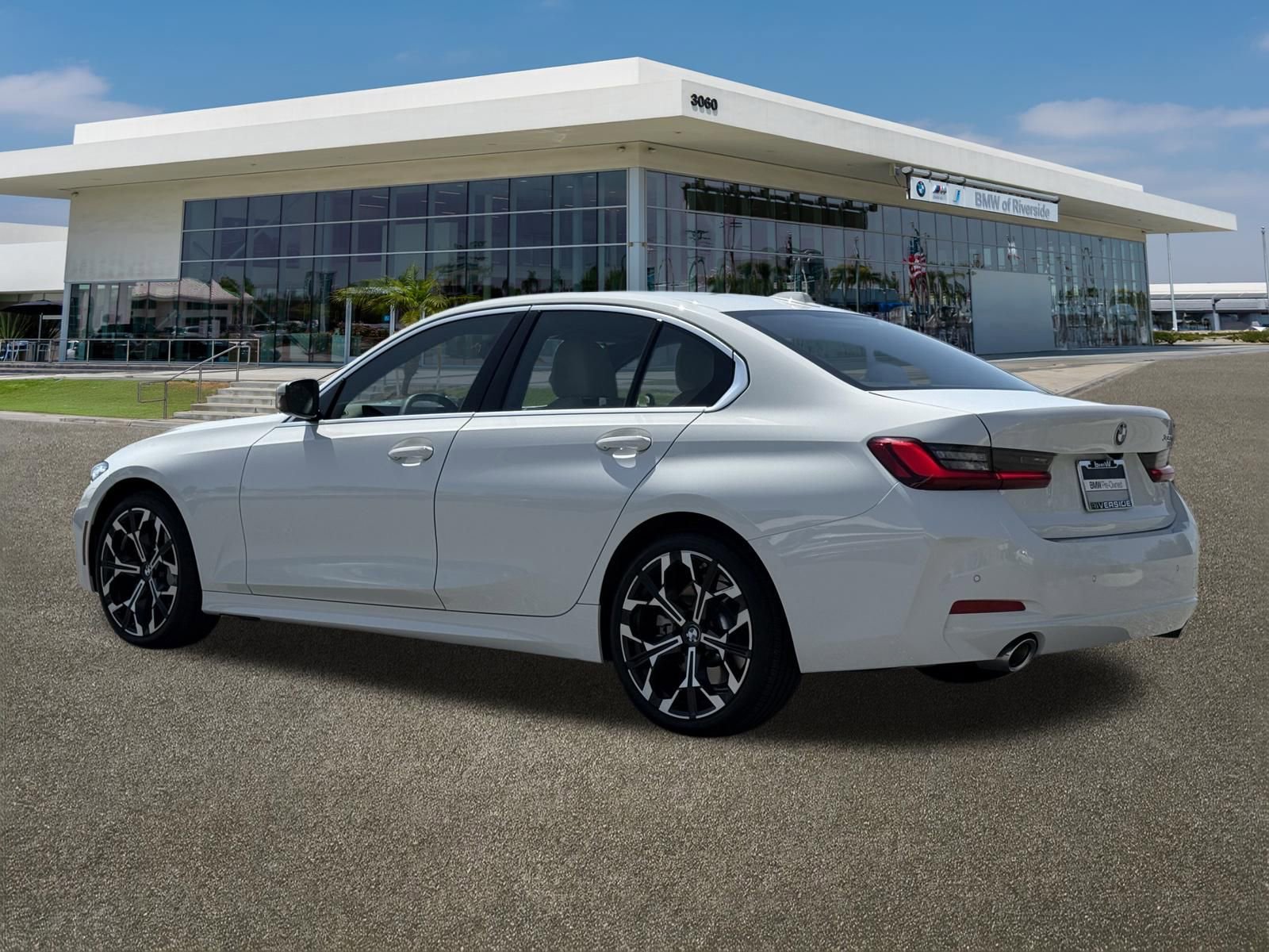 Certified 2025 BMW 330i Sedan RWD image 8
