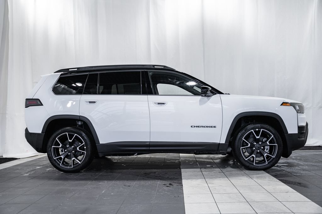 New 2026 Jeep Cherokee Overland w/ Advanced Pro Tech Group image 3