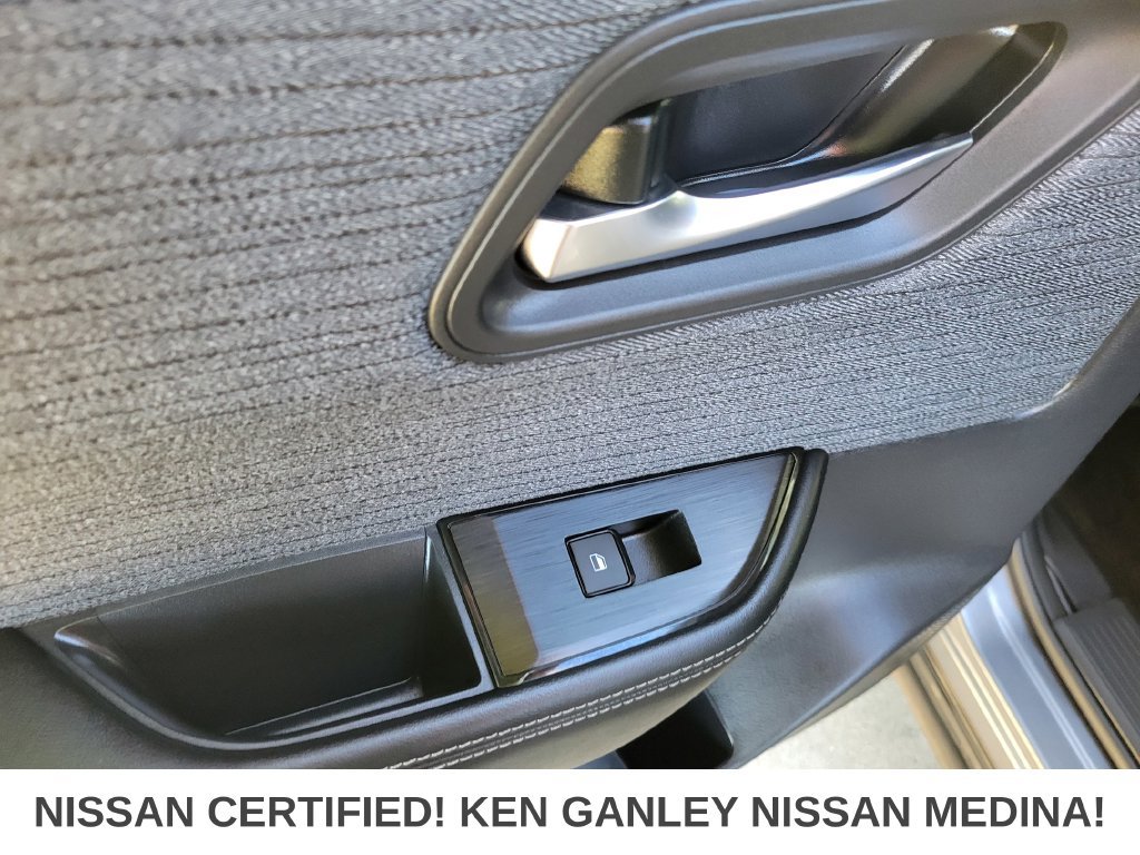 Certified 2023 Nissan Rogue SV AWD/4WD image 40