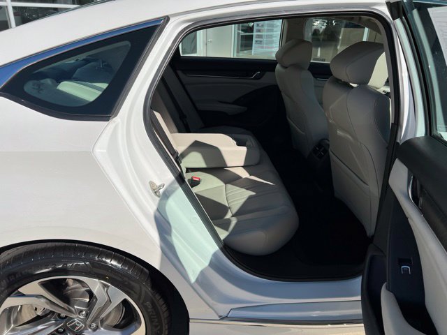 Used 2019 Honda Accord EX-L image 31
