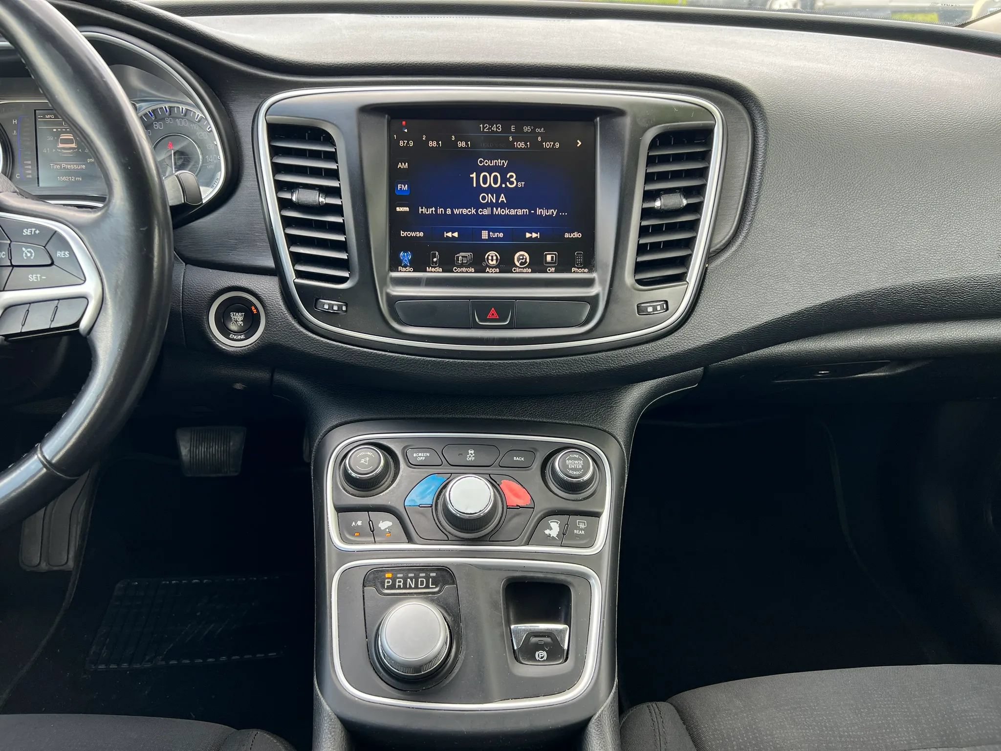 Used 2016 Chrysler 200 Limited w/ Convenience Group FWD image 19