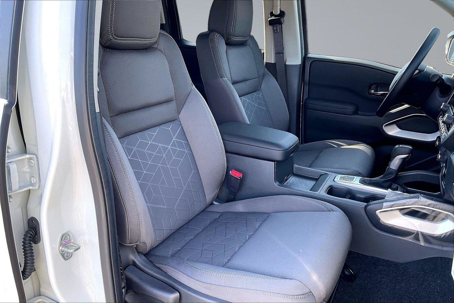 New 2027 Nissan Frontier SV AWD/4WD image 9