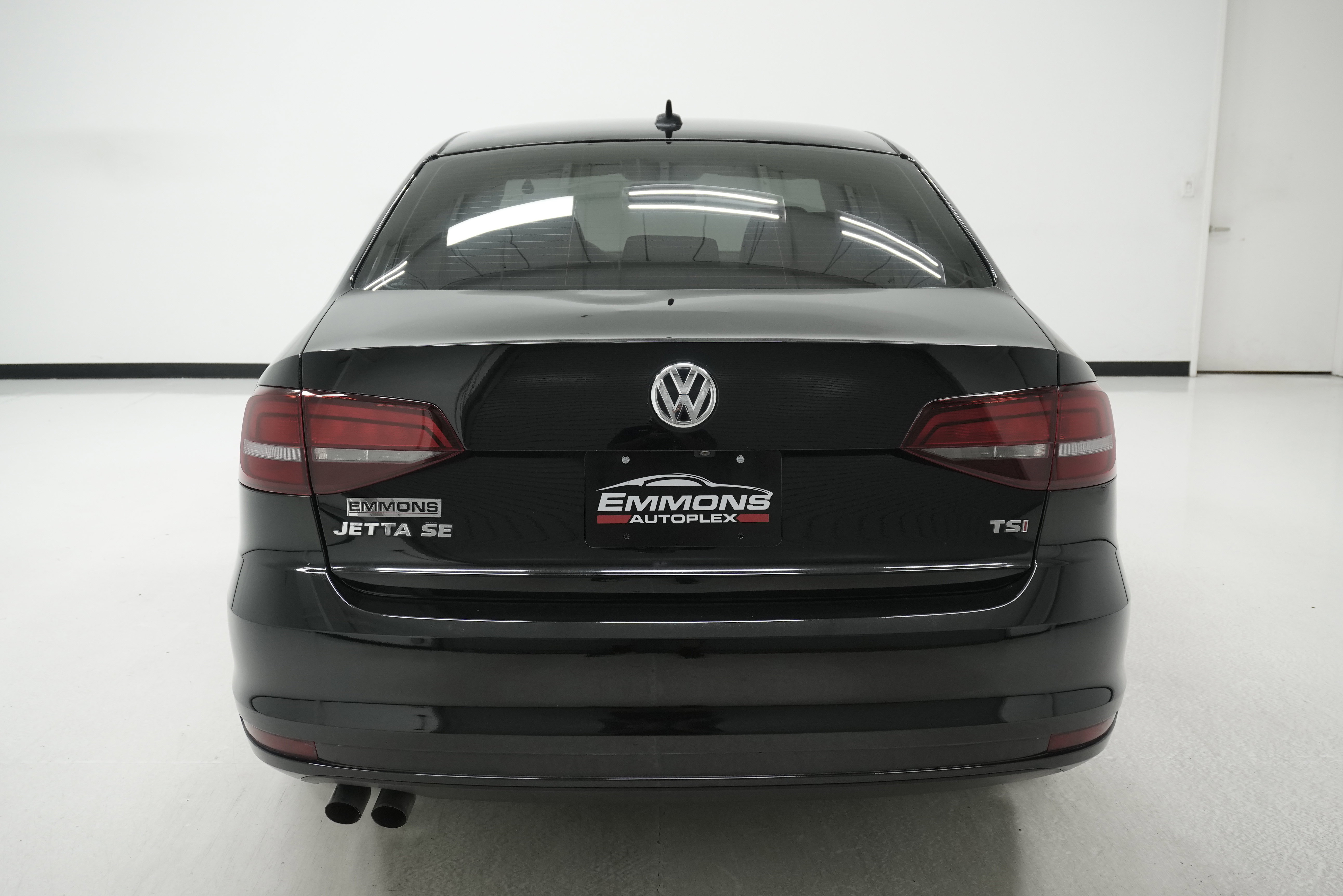 Used 2016 Volkswagen Jetta SE FWD image 5