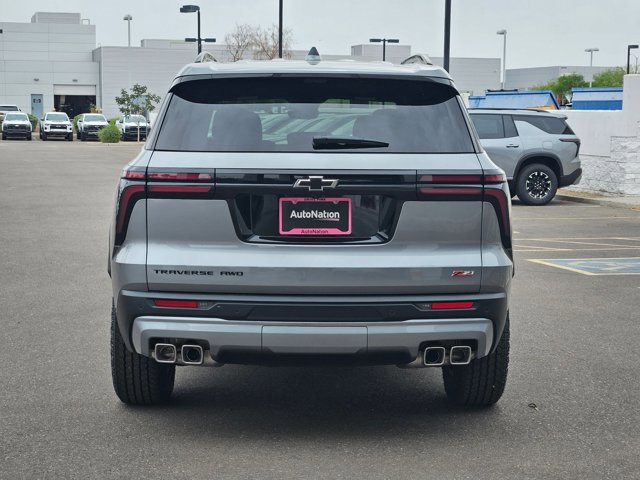 New 2026 Chevrolet Traverse Z71 w/ Enhanced Driving Package AWD/4WD image 6